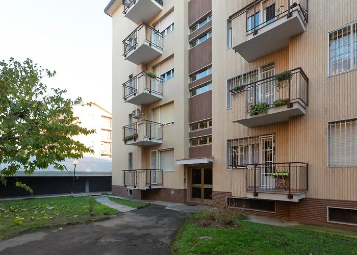 Milan-Linate Apartment With Balcony